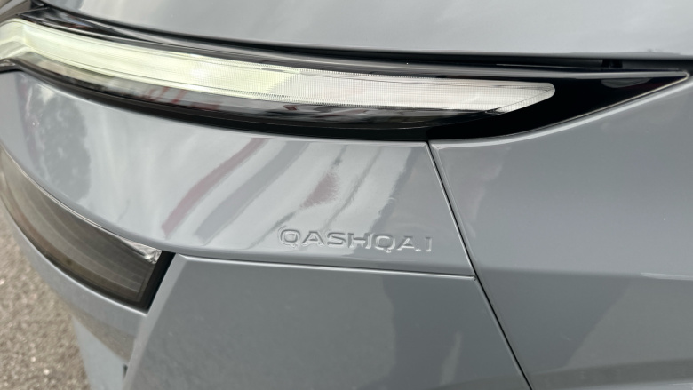 Nissan Qashqai 1.3 DiG-T MH N-Connecta 5dr Petrol Hatchback